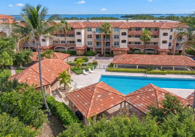 1695-pinellas-bayway-s-d1-saint-petersburg-fl-33715/hzid_4e283dbe