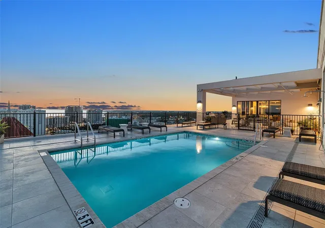 33-s-palm-ave-701-sarasota-fl-34236/hzid_358b1205
