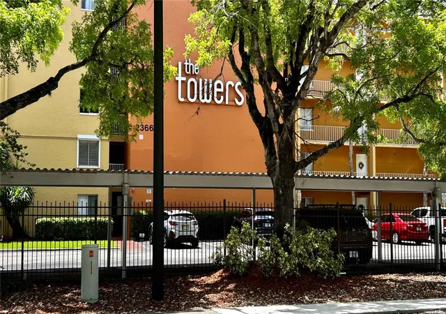 2366-e-mall-dr-313-fort-myers-fl-33901/hzid_0807ab05