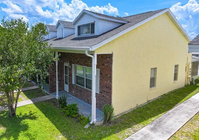 8520-us-hwy-1-d3-micco-fl-32976/hzid_e20d9b1f