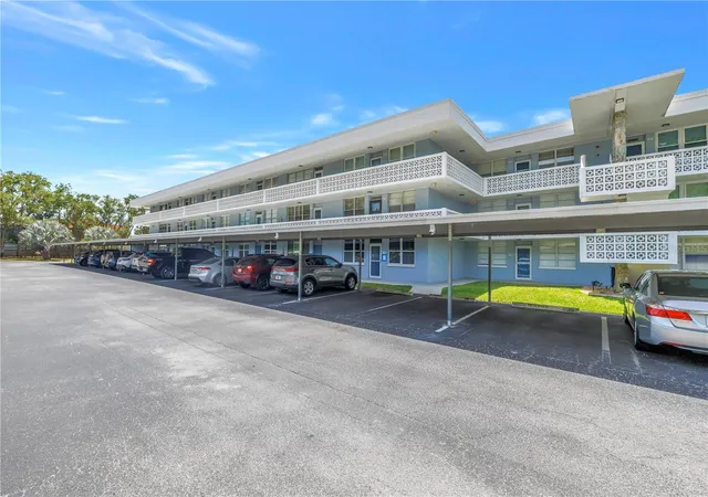 4720-locust-st-ne-116-st-petersburg-fl-33703/hzid_1cb7a649