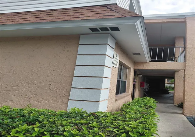 4725-joseph-ct-229-tampa-fl-33614/hzid_54cb8454