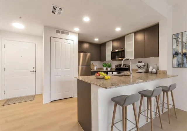 5579-millenia-blvd-110-orlando-fl-32839/hzid_3f67fb76