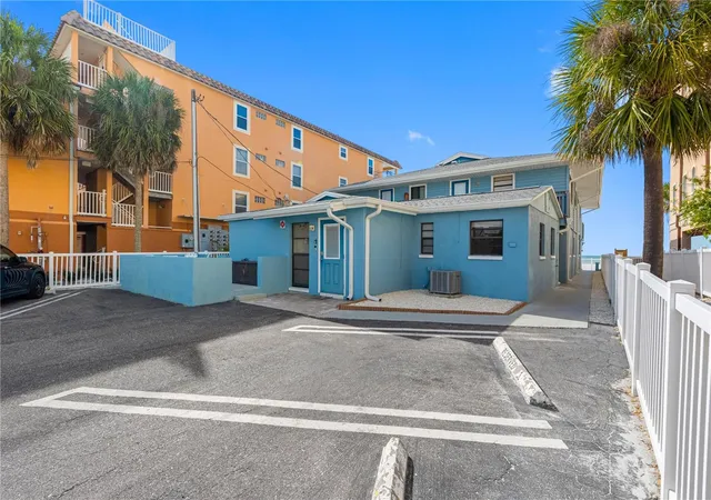 614-gulf-blvd-9-indian-rocks-beach-fl-33785/hzid_46ecd73c