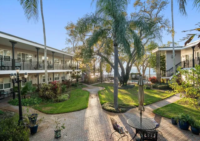 1101-victoria-dr-7-dunedin-fl-34698/hzid_2b17dd87