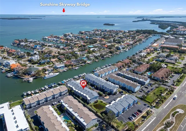 745-pinellas-bayway-s-106-saint-petersburg-fl-33715/hzid_67cd2bb3