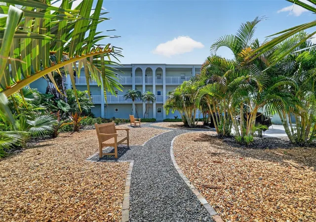 1706-belleair-forest-dr-220-belleair-fl-33756/hzid_680b5ef6