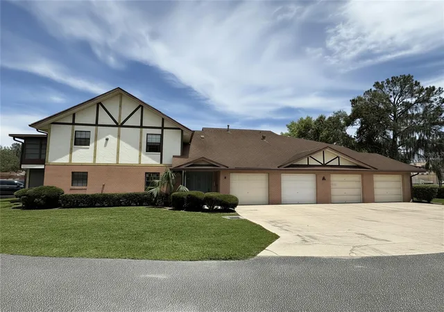 100-e-oak-ter-dr-a2-leesburg-fl-34748/hzid_ca834907