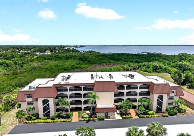 23465-harborview-rd-214-punta-gorda-fl-33980/hzid_5d99bbc1