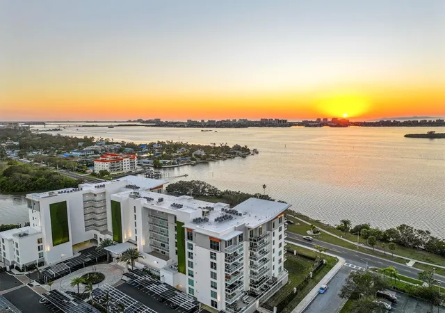 1020-sunset-point-rd-111-clearwater-fl-33755/hzid_236299bf