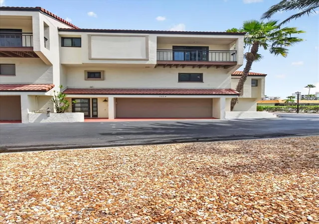 240-windward-psge-1004-clearwater-beach-fl-33767/hzid_28b86fdb