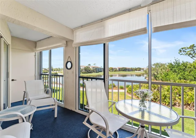 9330-clubside-cir-3207-sarasota-fl-34238/hzid_a9535705