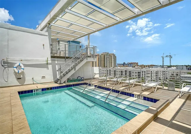 1350-5th-street-102-sarasota-fl-34236/hzid_6044bedf