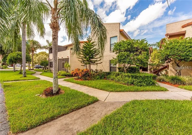 2571-cyprus-dr-1-104-palm-harbor-fl-34684/hzid_f36958f6