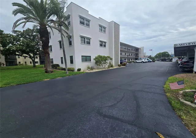 7941-58th-ave-n-202-st-petersburg-fl-33709/hzid_56c87f0a