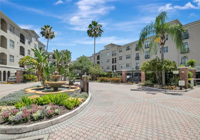 501-knights-run-ave-2202-tampa-fl-33602/hzid_370c76d6