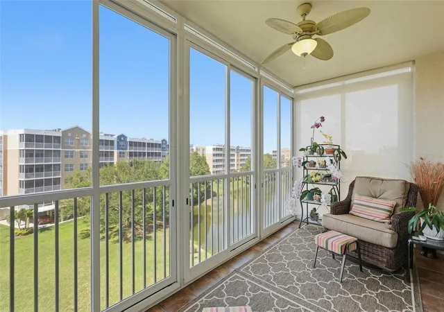 960-starkey-rd-5406-largo-fl-33771/hzid_dec81ff1