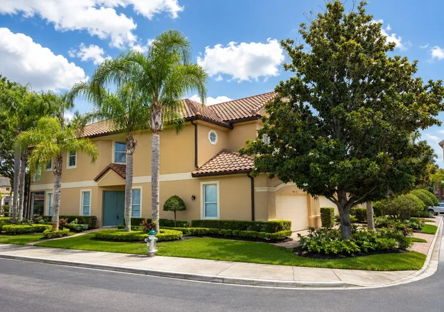 8766-the-esplanade-23-orlando-fl-32836/hzid_49b00205