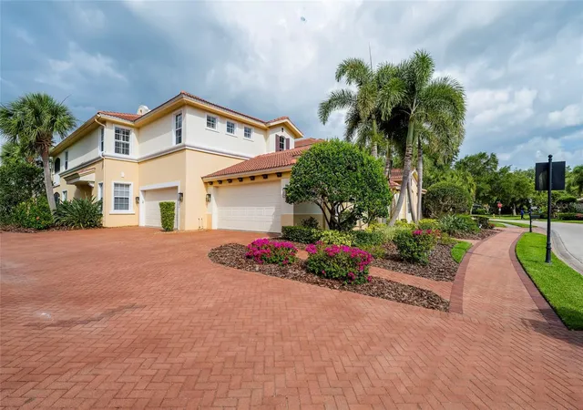 9453-ne-discovery-ter-ne-201c-bradenton-fl-34212/hzid_9e335e54
