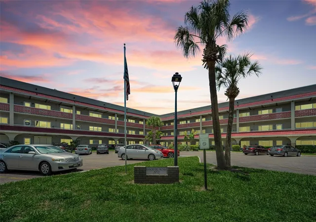 2072-australia-wy-w-32-clearwater-fl-33763/hzid_cb159c85