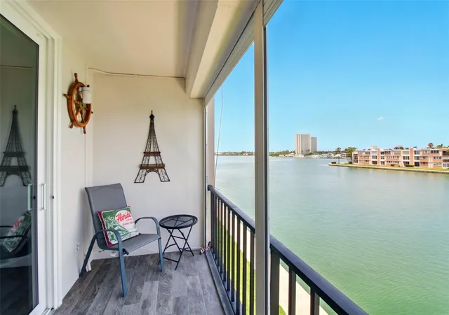 7625-sun-is-dr-s-304-south-pasadena-fl-33707/hzid_055ec567