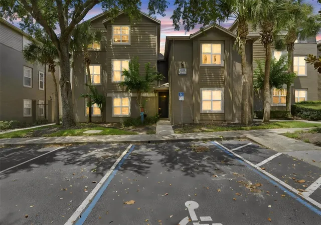 420-summit-ridge-pl-300-longwood-fl-32779/hzid_678293df