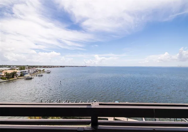 5700-mariner-st-702-703-tampa-fl-33609/hzid_49cf8539