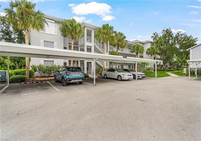 14461-lakewood-trace-ct-103-fort-myers-fl-33919/hzid_ec7d4a9d