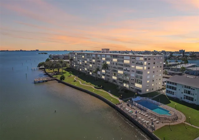 1847-shore-dr-s-711-south-pasadena-fl-33707/hzid_e4129c86