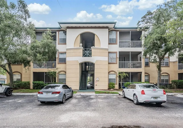 17101-carrington-park-dr-421-tampa-fl-33647/hzid_4c12b393