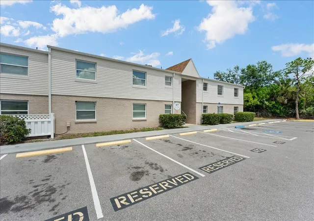 7210-n-manhattan-ave-1714-tampa-fl-33614/hzid_2ca8cd50