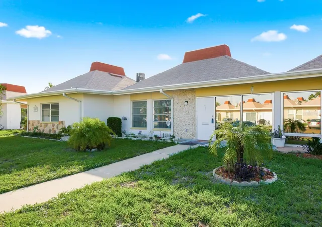 4344-tahitian-gdns-cir-b-holiday-fl-34691/hzid_6948f6ff