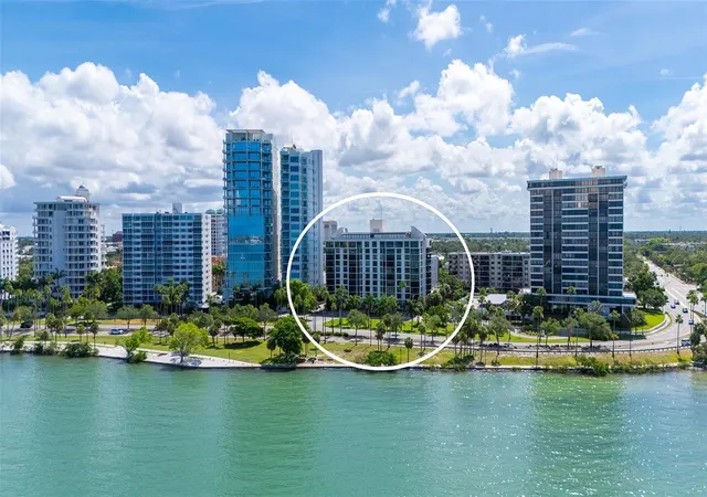 707-s-gulfstream-ave-705-sarasota-fl-34236/hzid_68cfa8dc