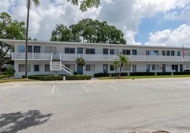 8221-112th-street-209-seminole-fl-33772/hzid_cd41b04e