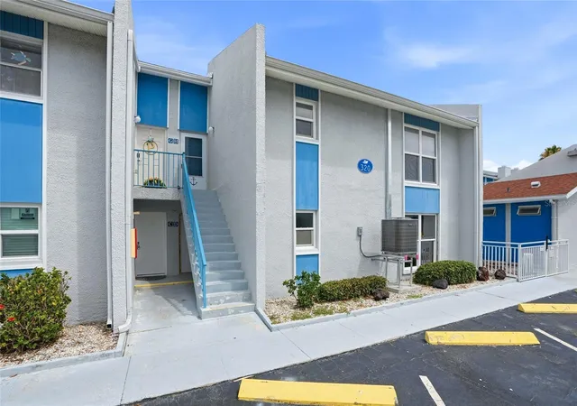 320-medallion-blvd-h-madeira-beach-fl-33708/hzid_8aa1a434