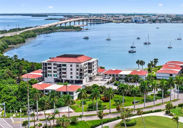 6365-bahia-del-mar-blvd-106-saint-petersburg-fl-33715/hzid_a639f076