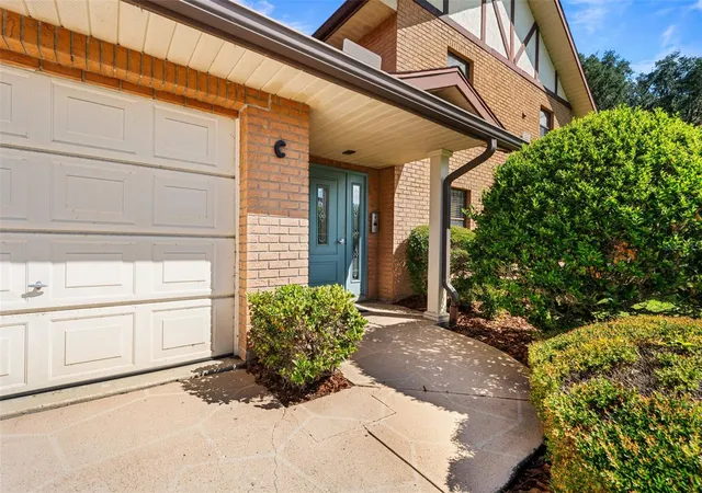 100-e-oak-terrace-dr-c1-leesburg-fl-34748/hzid_fb83632c