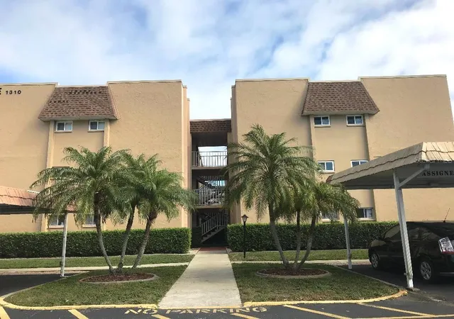 1310-glen-oaks-dr-e-385e-sarasota-fl-34232/hzid_49601573