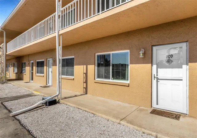 8039-garden-dr-109-seminole-fl-33777/hzid_eb9ea1f6