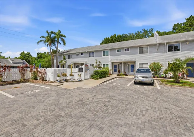500-new-york-ave-25-dunedin-fl-34698/hzid_e71f93ec