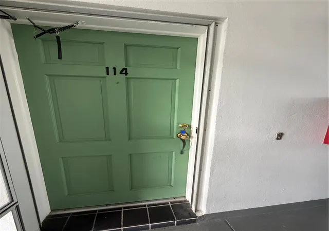 200-glennes-ln-114-dunedin-fl-34698/hzid_5b5ae34c