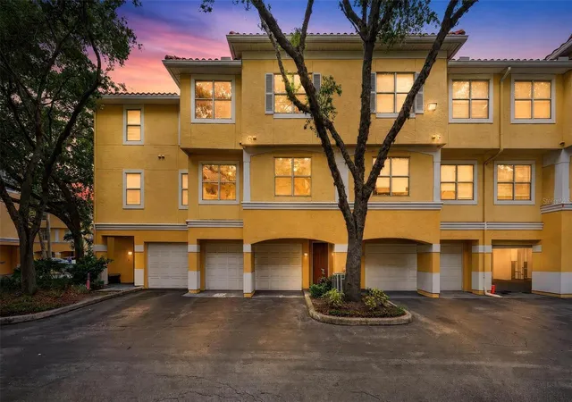 2847-shadow-view-cir-2847-maitland-fl-32751/hzid_10842f9f