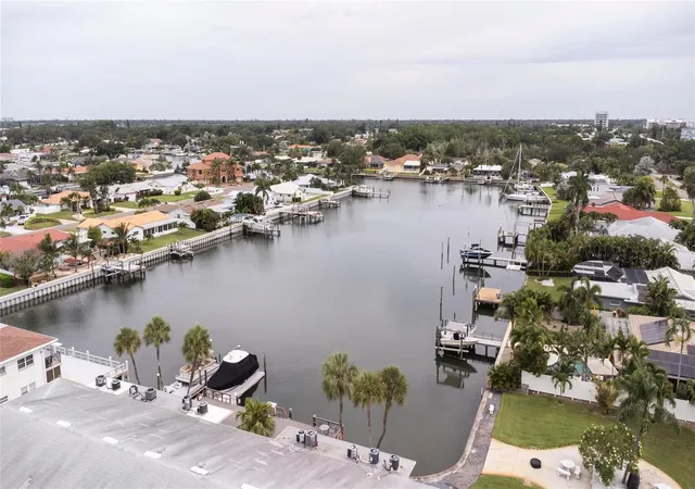 3717-s-46th-ave-s-8-st-petersburg-fl-33711/hzid_5efab876