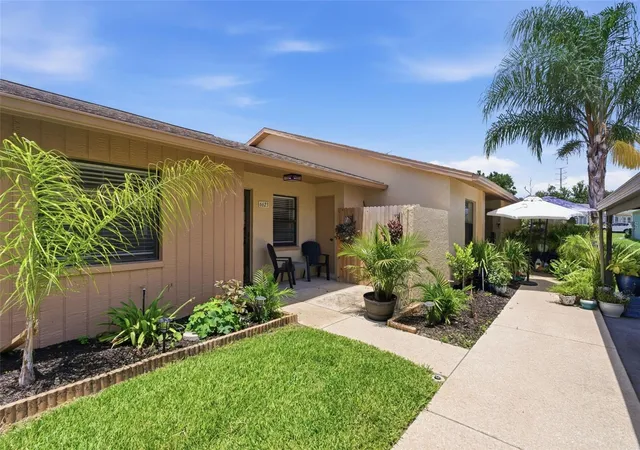6623-aspen-ct-zephyrhills-fl-33542/hzid_08539fbb
