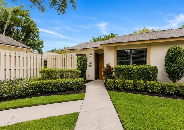2903-62nd-st-w-303-bradenton-fl-34209/hzid_b78cd995