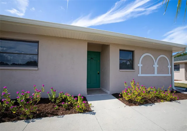 24540-harborview-rd-f1-punta-gorda-fl-33980/hzid_152fa784