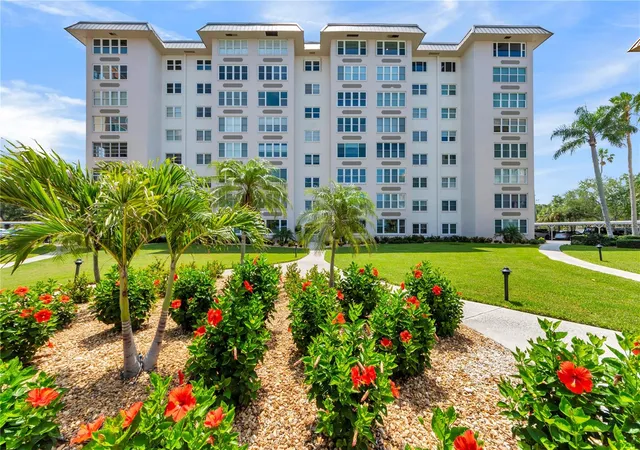 622-edgewater-dr-823-dunedin-fl-34698/hzid_05cc179d
