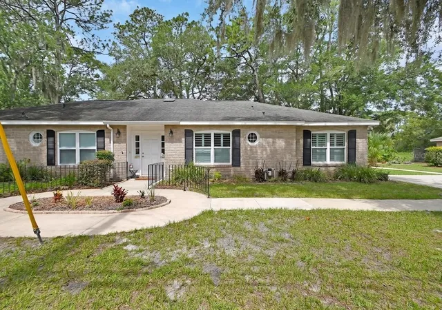 720-s-hill-ave-8b-deland-fl-32724/hzid_67a04b94