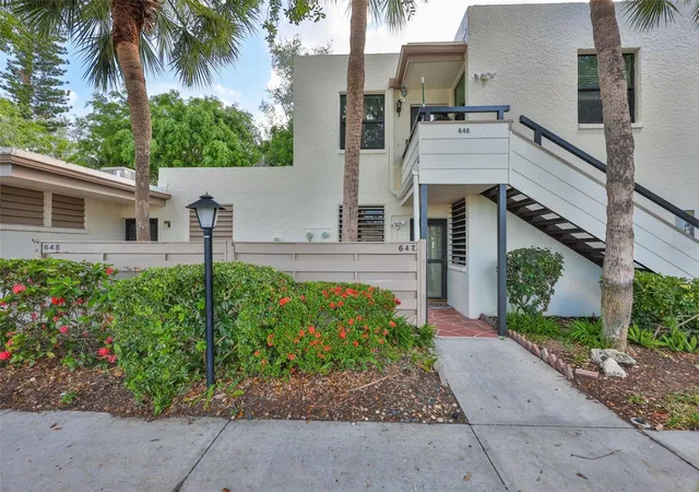 647-woodlawn-dr-647-bradenton-fl-34210/hzid_20c6eac1