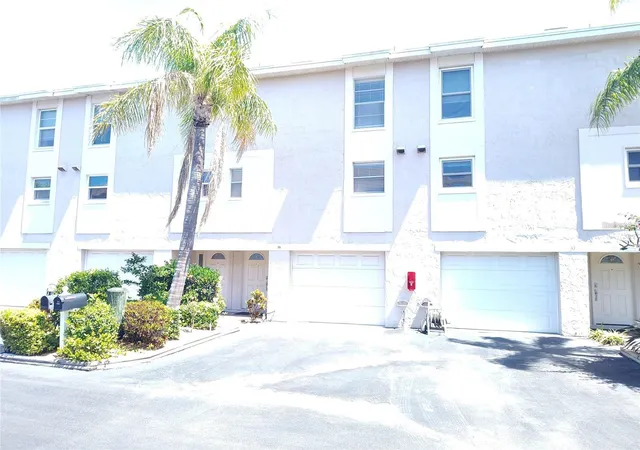 255-capri-cir-n-36-treasure-island-fl-33706/hzid_bdc43cdf